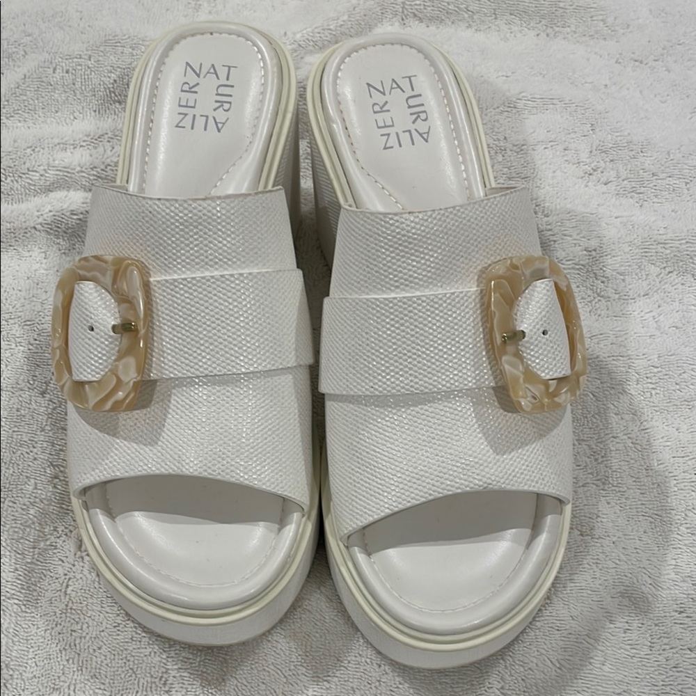 Naturalizer Women's White Slide Sandals